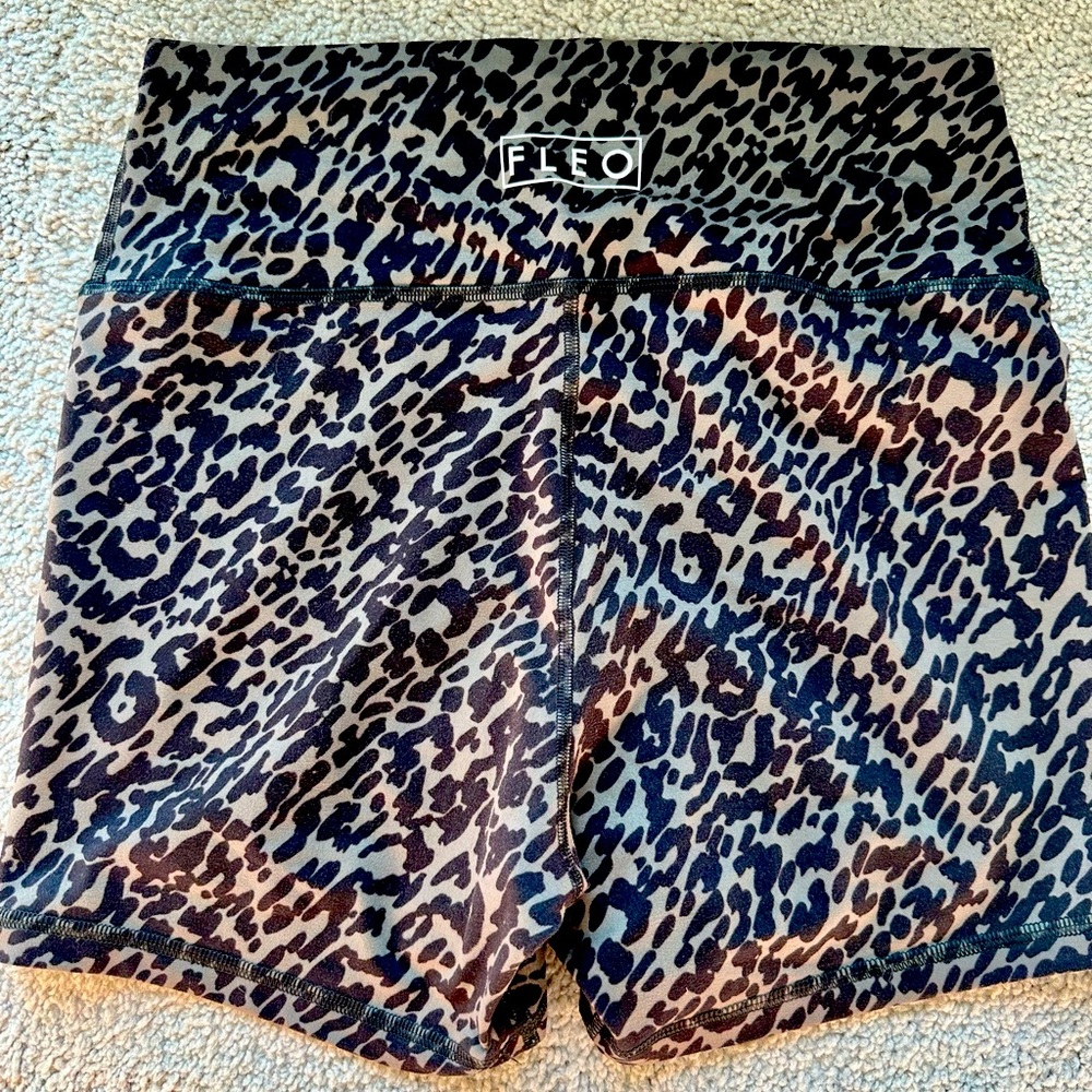 L FLEO leopard print shorts